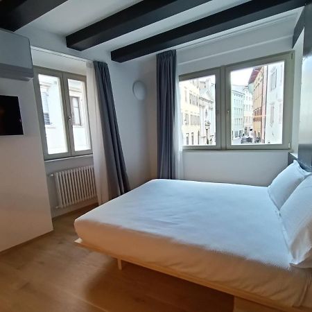 Le Meridiane City Rooms In Тренто Экстерьер фото