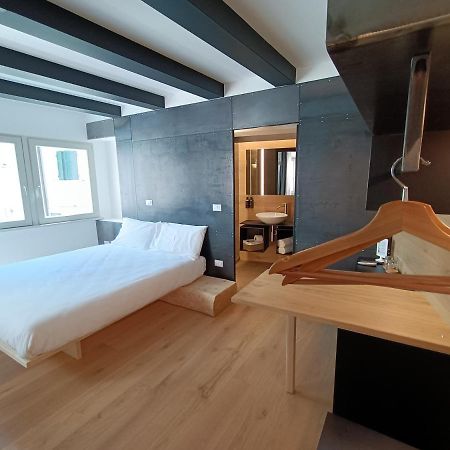 Le Meridiane City Rooms In Тренто Экстерьер фото